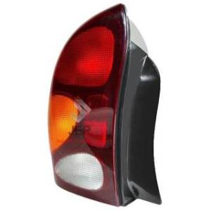 Faro Posterior Daewoo Lanos Sedan 2001/2004 LH