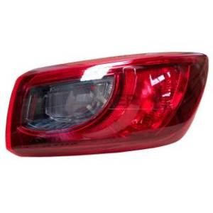 Faro Posterior Esquinero Mazda Cx-3 2015/2023 RH
