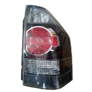 Faro Posterior Mitsubishi Montero 3pts 2007/2008 RH