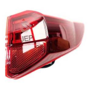 Faro Posterior Suzuki Vitara 2022/2024 RH